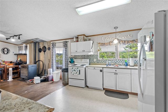 7176 Highway 412, Hindsville, AR 72738