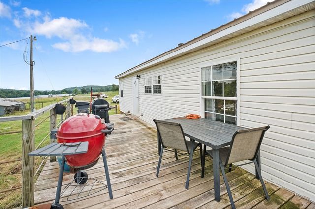 7176 Highway 412, Hindsville, AR 72738