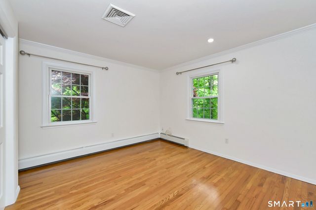 17 Grey Hollow Road, Norwalk, CT 06850