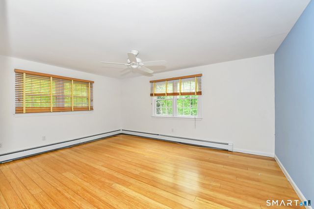 17 Grey Hollow Road, Norwalk, CT 06850