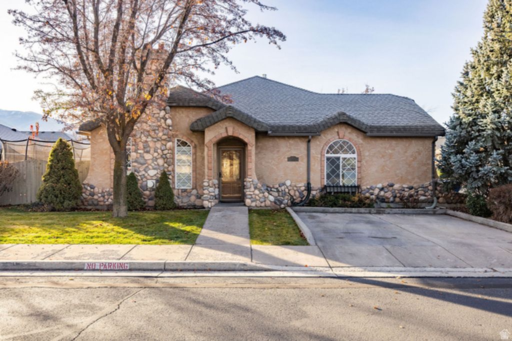 Image 1 of property listing at 410 COBBLESTONE DR, Providence, UT 84332