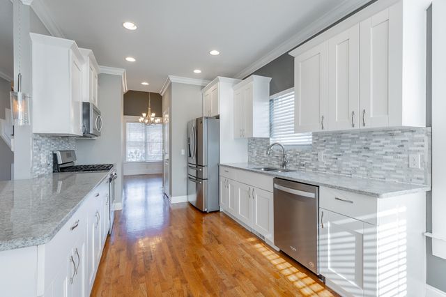 8125 Burgundy Circle, Chattanooga, TN 37421