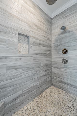 8125 Burgundy Circle, Chattanooga, TN 37421