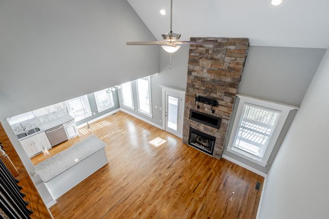 8125 Burgundy Circle, Chattanooga, TN 37421