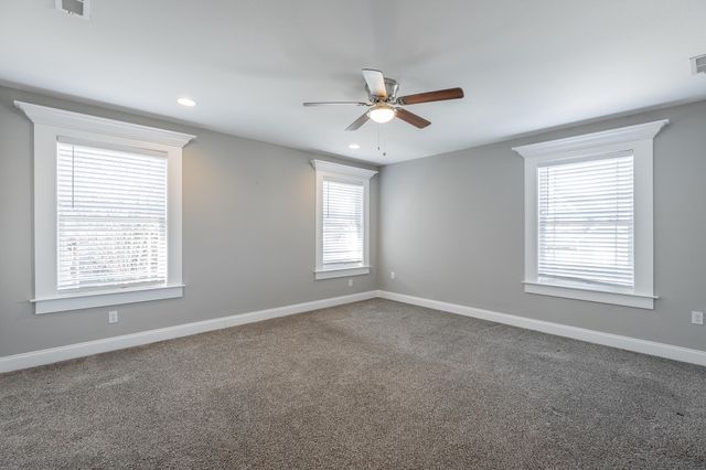 8125 Burgundy Circle, Chattanooga, TN 37421