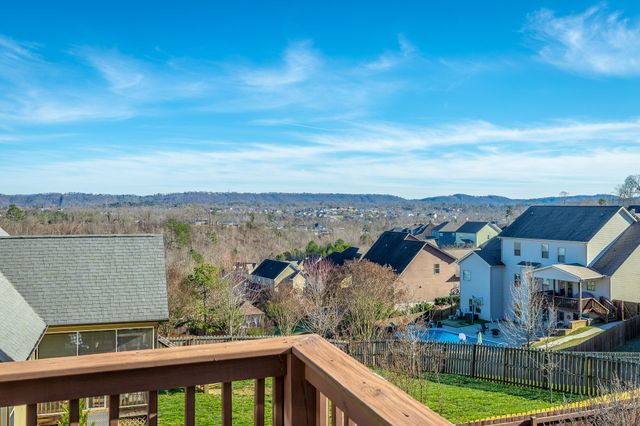 8125 Burgundy Circle, Chattanooga, TN 37421