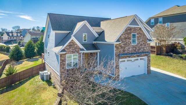 8125 Burgundy Circle, Chattanooga, TN 37421