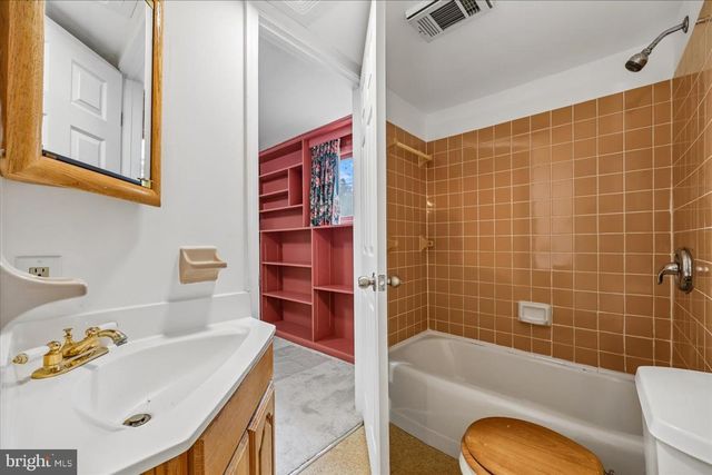 20432 GREENFIELD RD, Germantown, MD 20876