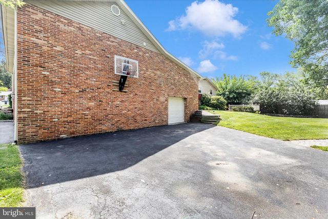 20432 GREENFIELD RD, Germantown, MD 20876