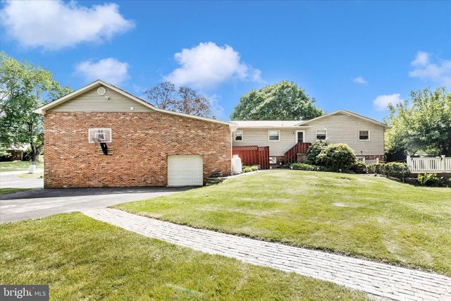 20432 GREENFIELD RD, Germantown, MD 20876