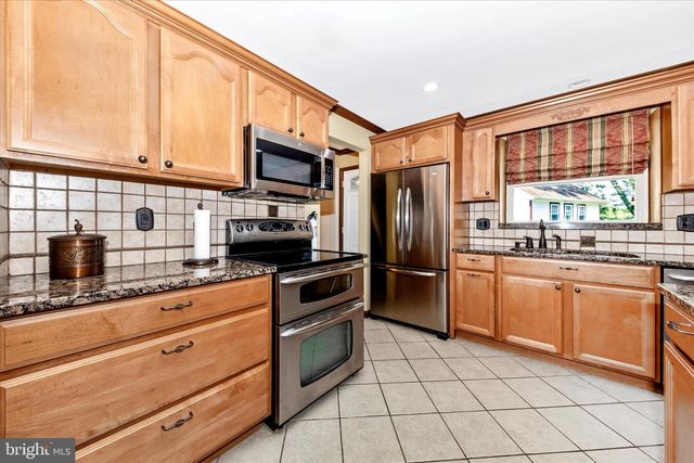 20432 GREENFIELD RD, Germantown, MD 20876