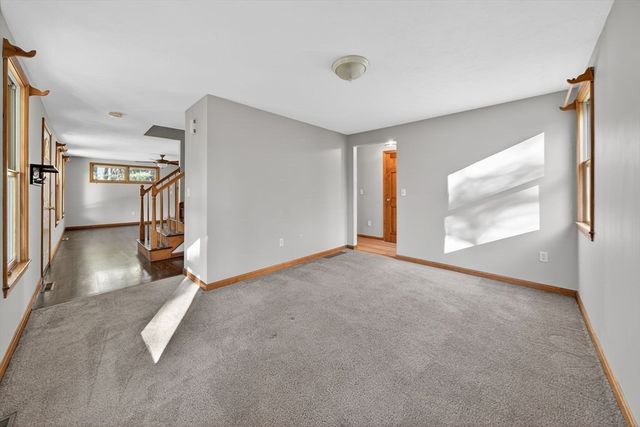 4 Robinwood Circle, Sandwich, MA 02644