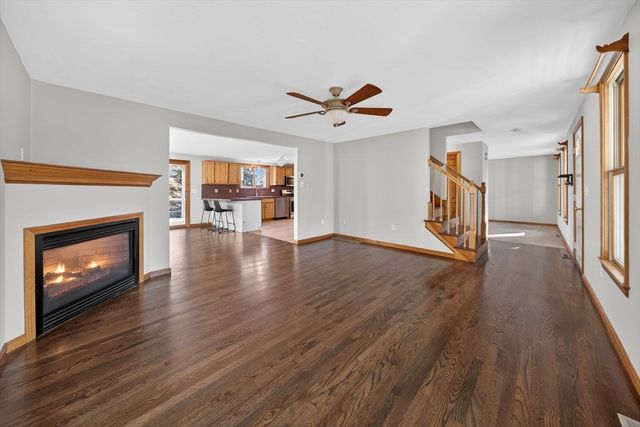 4 Robinwood Circle, Sandwich, MA 02644