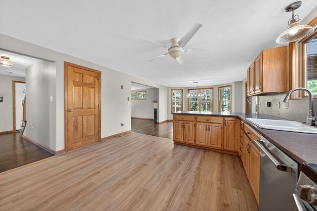 4 Robinwood Circle, Sandwich, MA 02644