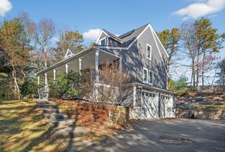 4 Robinwood Circle, Sandwich, MA 02644