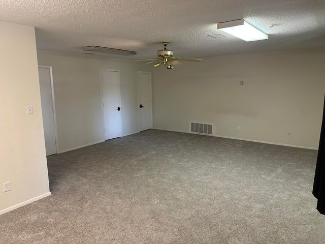 2025 Mustang Drive, Levelland, TX 79336