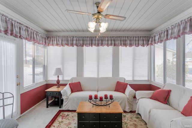 5803 Aberdeen Drive, South Bend, IN 46614