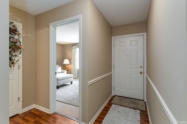 5803 Aberdeen Drive, South Bend, IN 46614