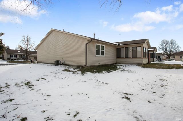 5803 Aberdeen Drive, South Bend, IN 46614
