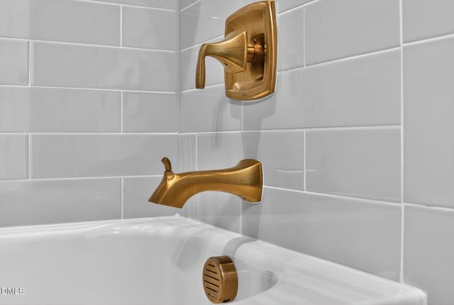 1127 Bradburn Drive, Durham, NC 27713