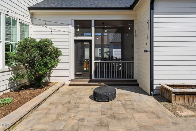 1127 Bradburn Drive, Durham, NC 27713