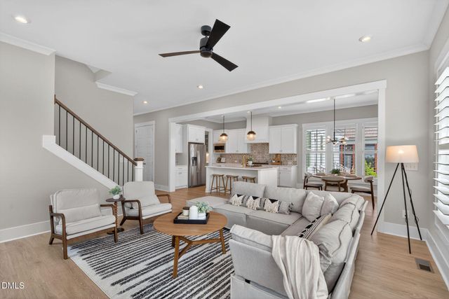 1127 Bradburn Drive, Durham, NC 27713