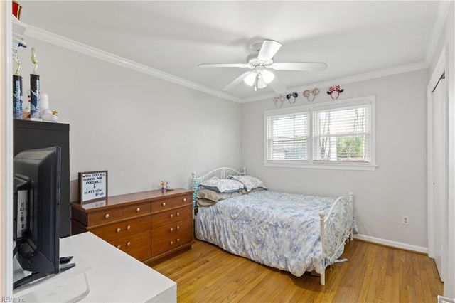 202 Bayberry LN, Yorktown, VA 23693