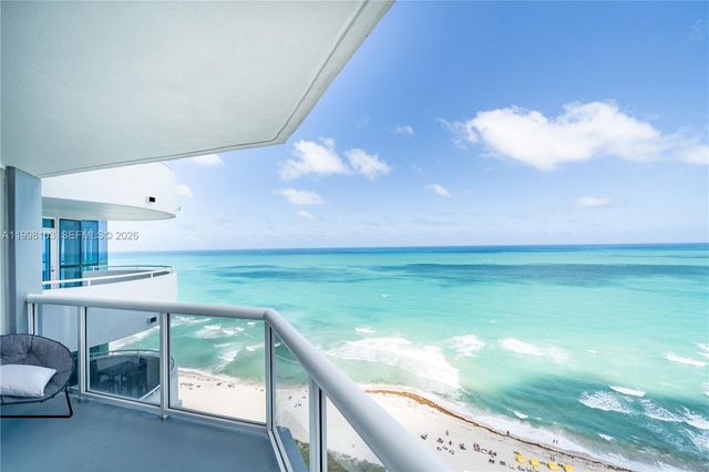 6301 Collins Avenue 2802, Miami Beach, FL 33141