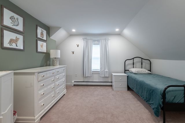 287 Purchase St, Milford, MA 01757