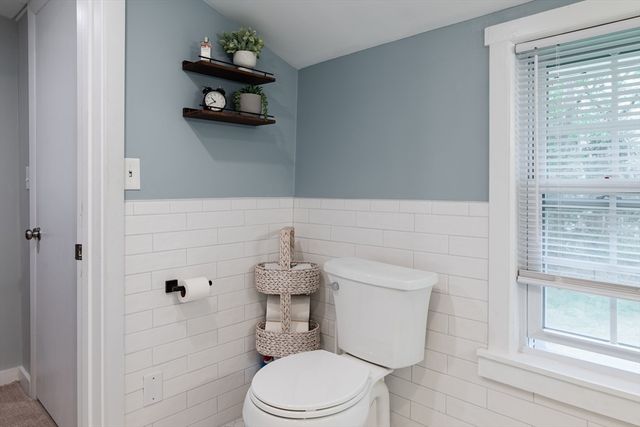 287 Purchase St, Milford, MA 01757