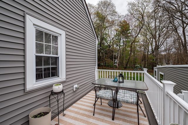 287 Purchase St, Milford, MA 01757