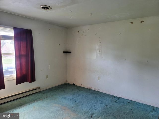 707 WYNDAMERE RD, Lewisberry, PA 17339