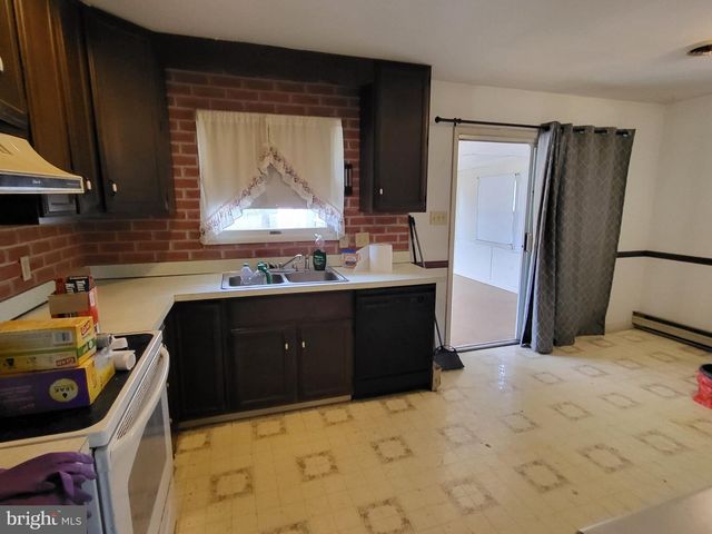 707 WYNDAMERE RD, Lewisberry, PA 17339