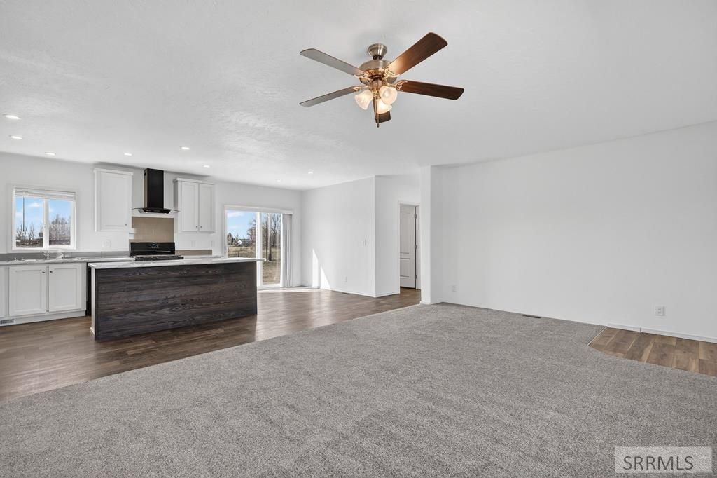 Image 8 of property listing at 751 Clark Drive, Blackfoot, ID 83221