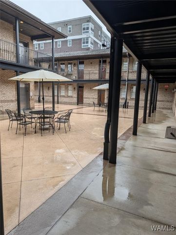 820 Frank Thomas 201, Tuscaloosa, AL 35401