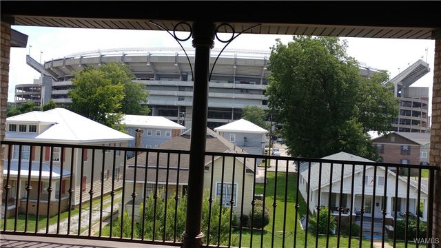 820 Frank Thomas 201, Tuscaloosa, AL 35401