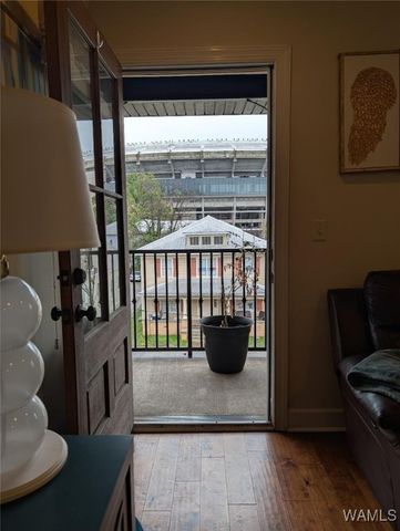 820 Frank Thomas 201, Tuscaloosa, AL 35401