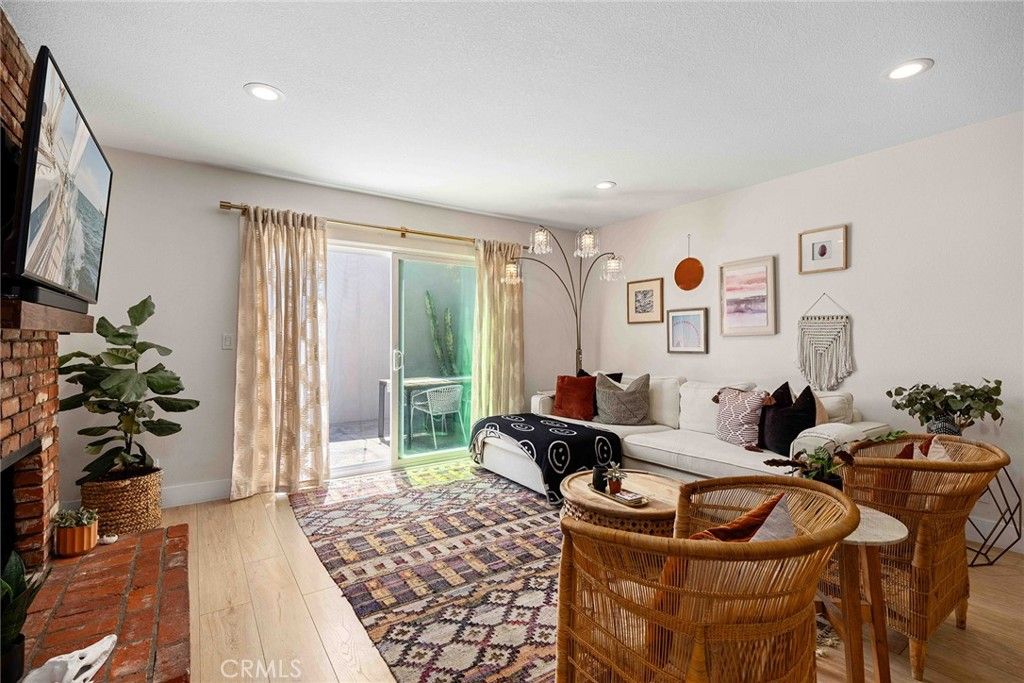 2033 Laurie Lane, Costa Mesa, CA 92627 — photo 5