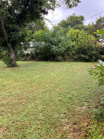 3816 N 20th Street, Waco, TX 76708