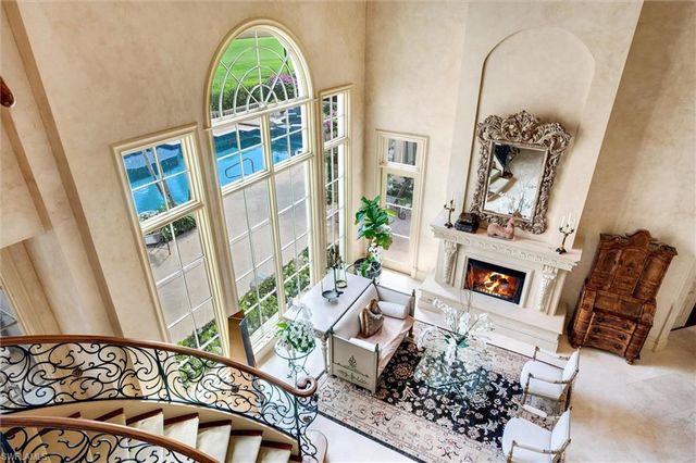 1132 Dormie DR, Naples, FL 34108