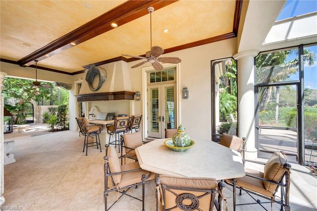 1132 Dormie DR, Naples, FL 34108