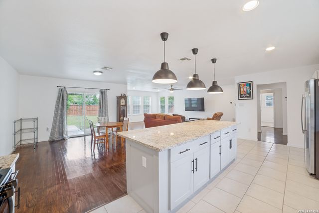 1803 San Angelo, San Antonio, TX 78201