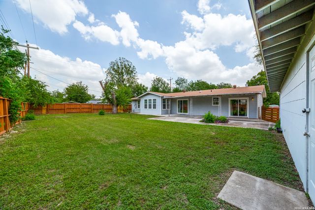1803 San Angelo, San Antonio, TX 78201