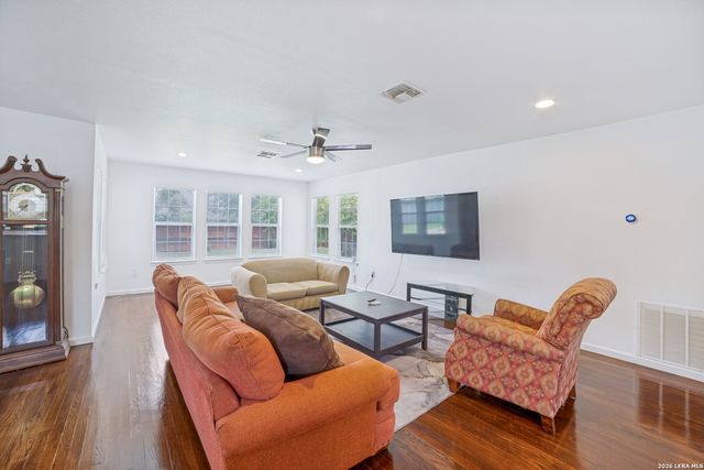 1803 San Angelo, San Antonio, TX 78201