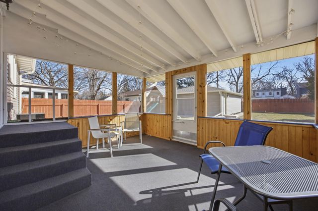 1249 2nd Street N, Fargo, ND 58102