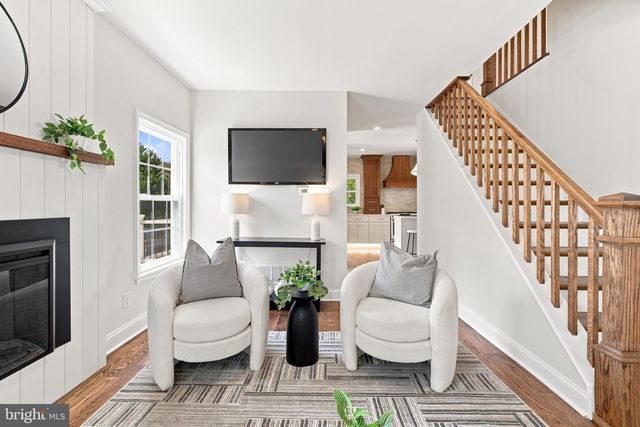 218 LINWOOD AVE, Ardmore, PA 19003