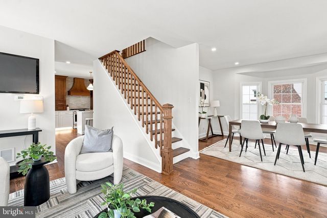 218 LINWOOD AVE, Ardmore, PA 19003