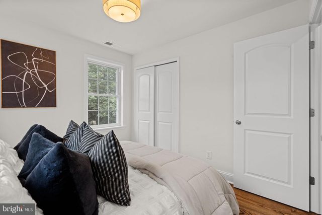 218 LINWOOD AVE, Ardmore, PA 19003