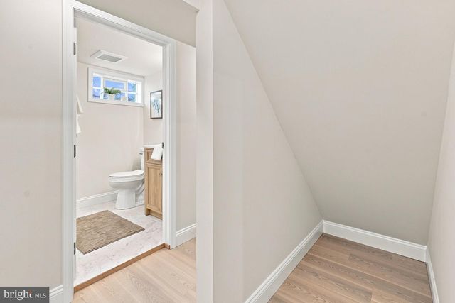 218 LINWOOD AVE, Ardmore, PA 19003