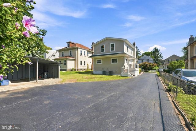 218 LINWOOD AVE, Ardmore, PA 19003